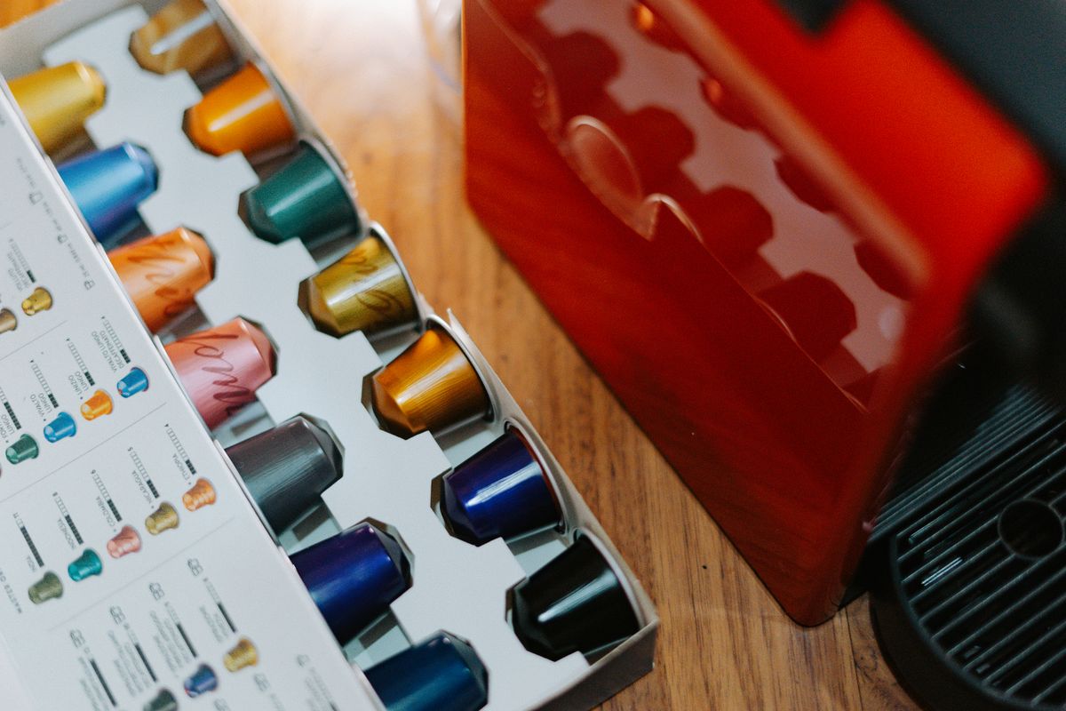 Capsule di caffe compatibili colorate