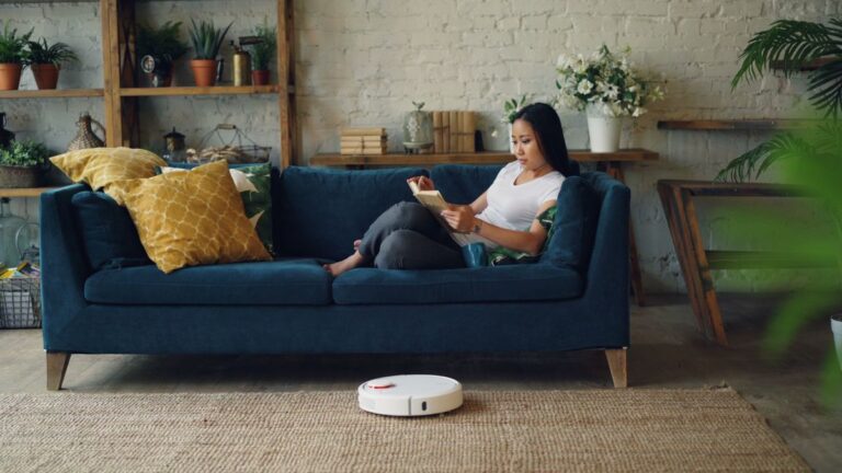 iRobot Roomba: Recensione Completa 2026 (Quale Modello Scegliere)