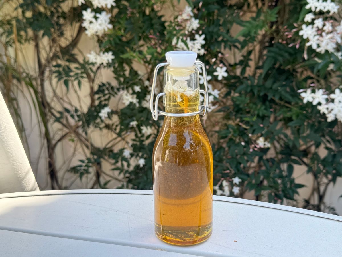 Bottiglia di olio extravergine di oliva